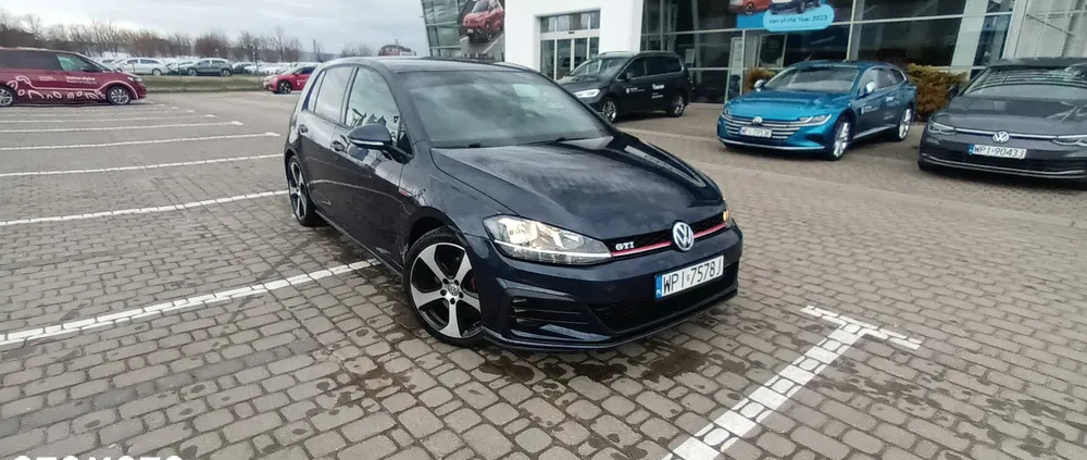 samochody osobowe Volkswagen Golf cena 69900 przebieg: 48000, rok produkcji 2018 z Piaseczno